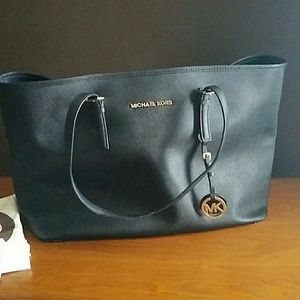 Michael Kors Tote
